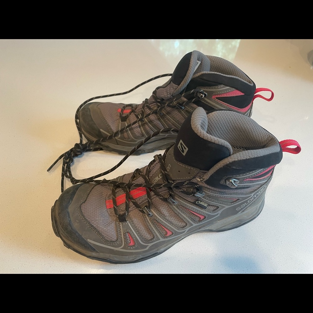 Womens Hiking Boots